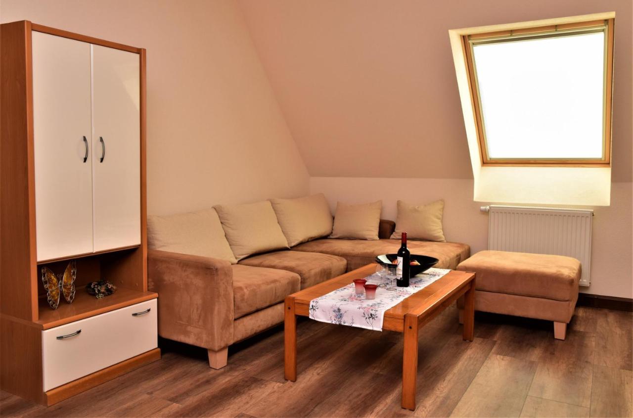 Anneliese Am Stadttor Apartment
